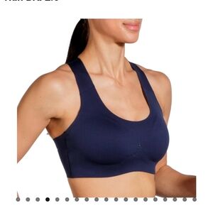 Brooks Women's Holds Me In Dare Crossback Run Bra - navy - 34A/B